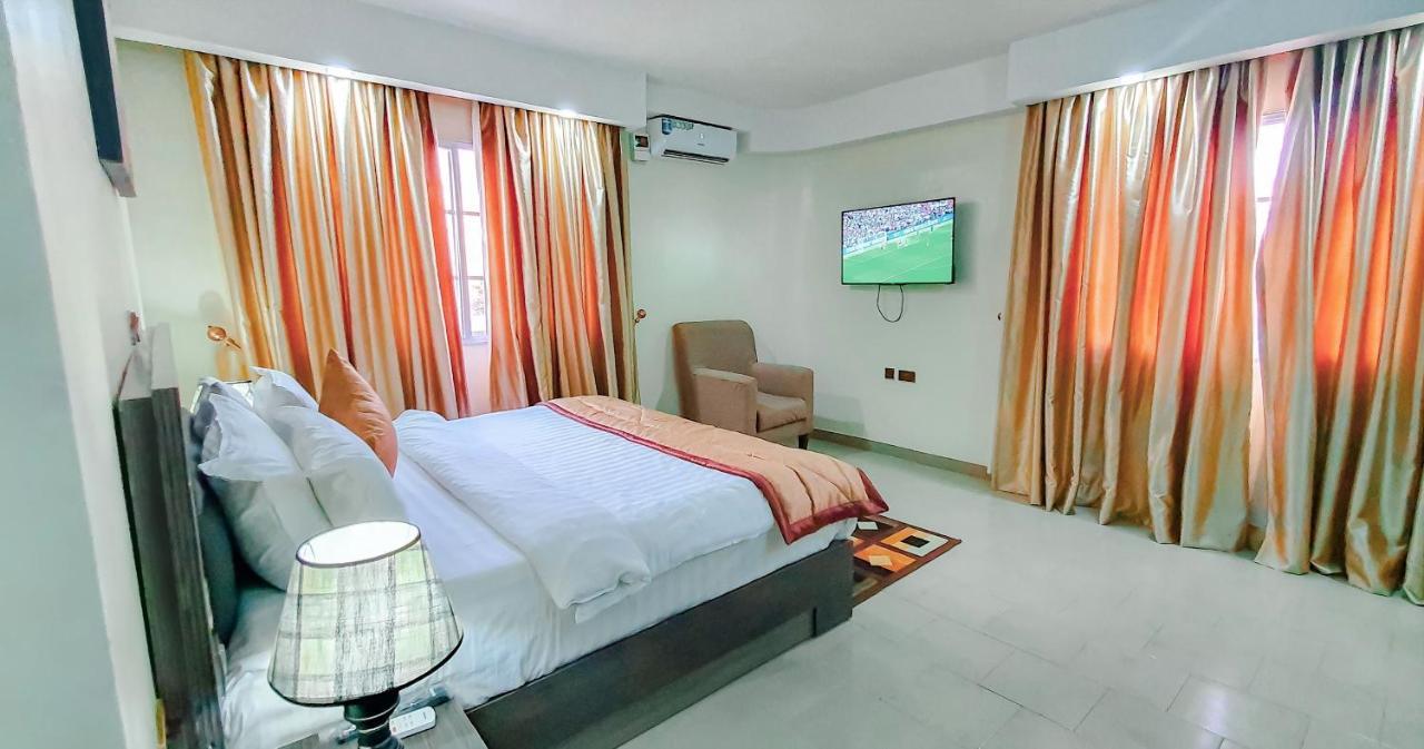 Beni Gold Hotel, Ikoyi ลากอส ภายนอก รูปภาพ